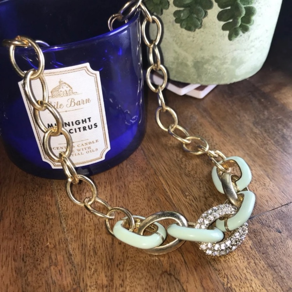Necklace - Picture 4 of 4
